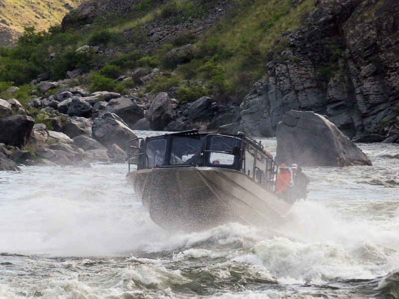 Hells Canyon tour on the Snake River