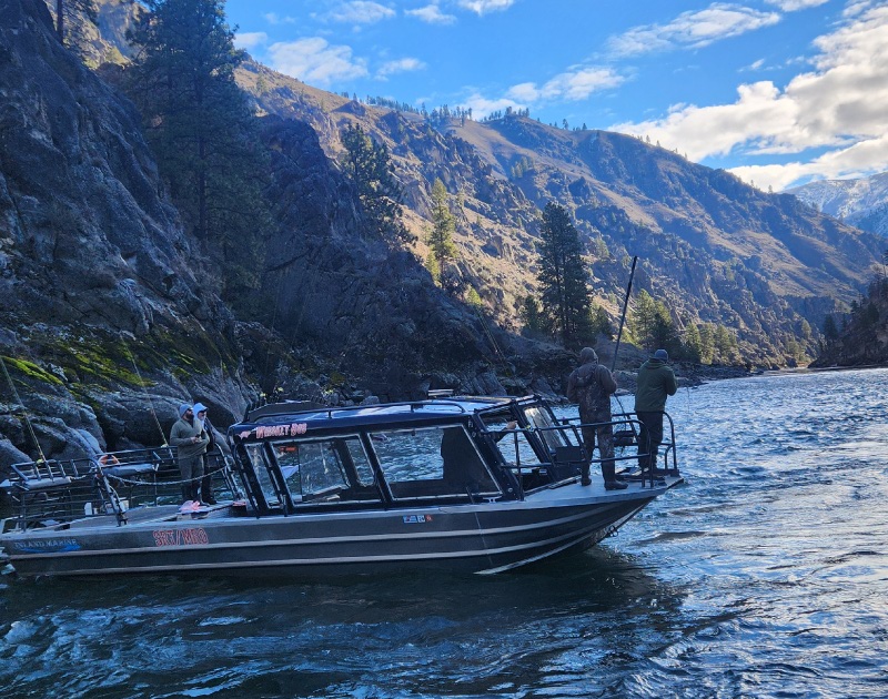 idaho-steelhead-jetboat-lodge